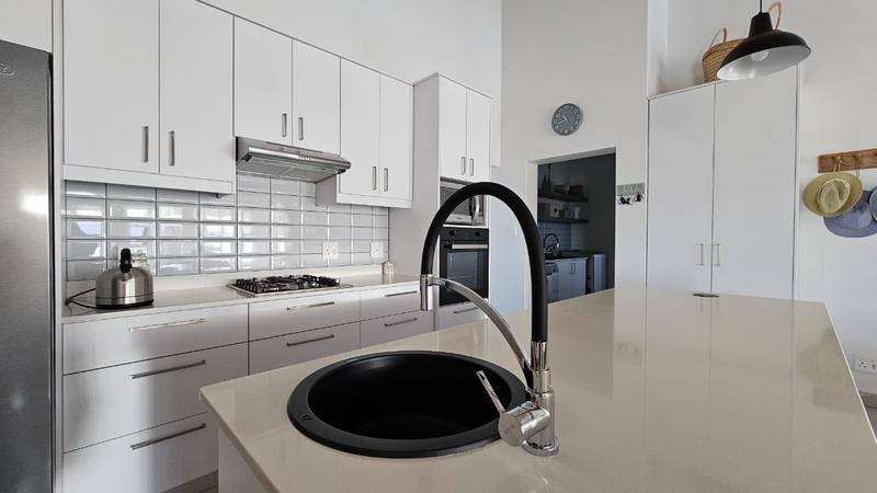 2 Bedroom Property for Sale in Britannia Bay Western Cape
